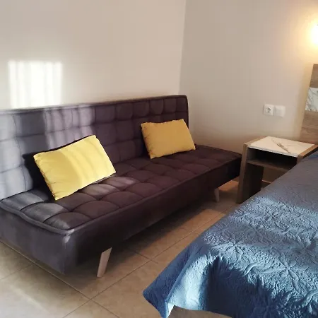 La Apartmán Peraía